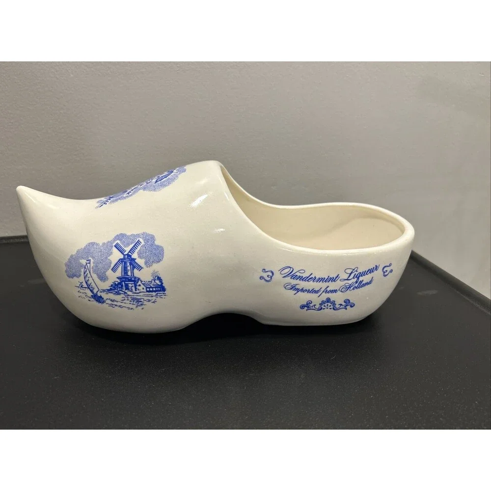 VANDERMINT LIQUEUR Flying Dutchman Ceramic Shoe Clog